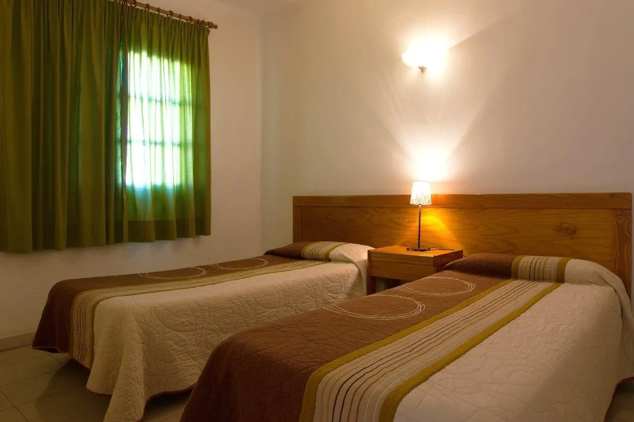 Apartamentos Luz Y Mar Puerto del Carmen  0*, Puerto del Carmen (Lanzarote)