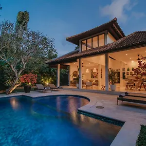https://villa-eight.hotelsseminyak.net