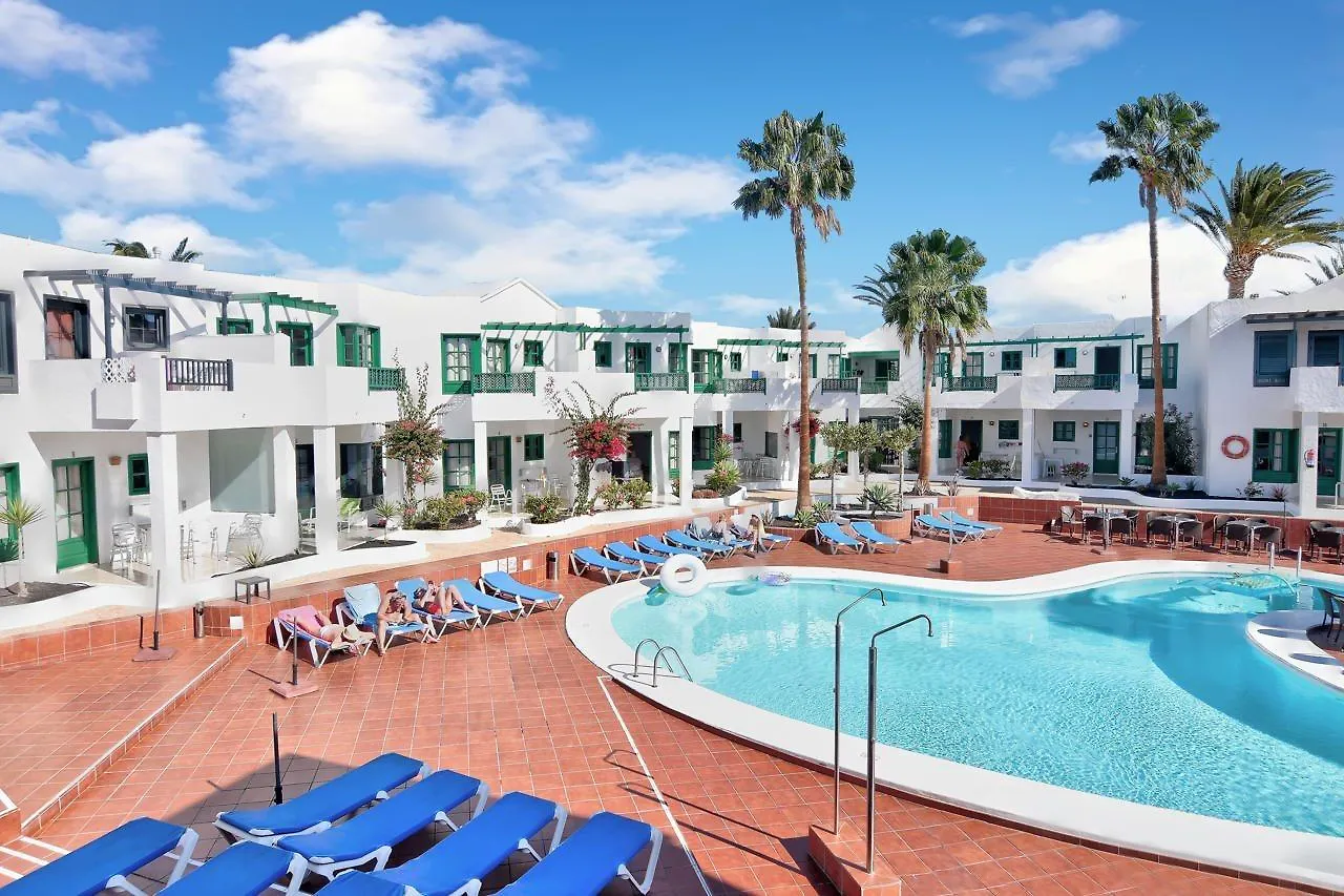 Apartamentos Luz Y Mar Puerto del Carmen  Spain